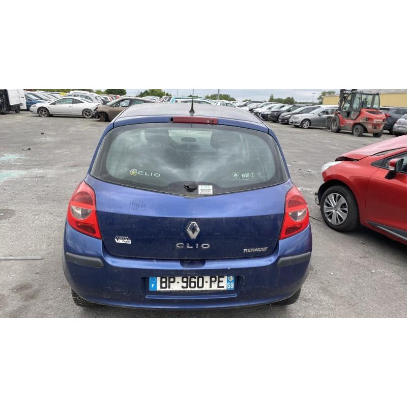 Boitier UCH RENAULT CLIO 3 Photo n°6