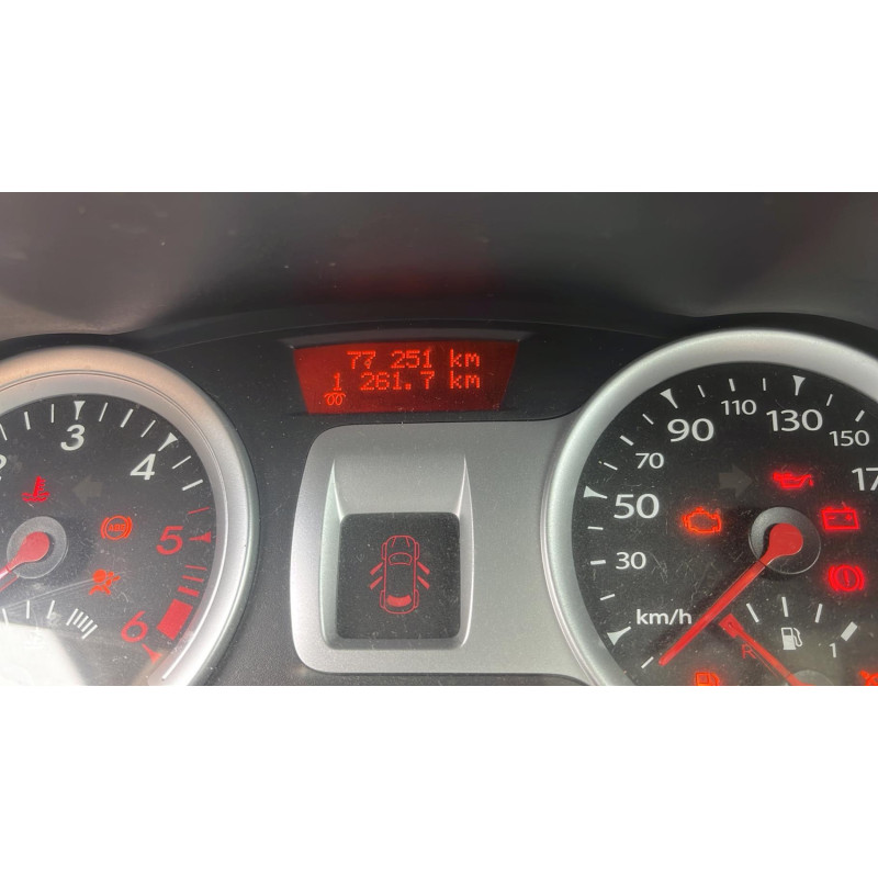 Boitier UCH RENAULT CLIO 3 Photo n°6