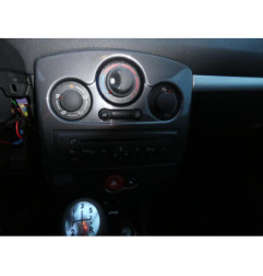 Boitier UCH RENAULT CLIO 3