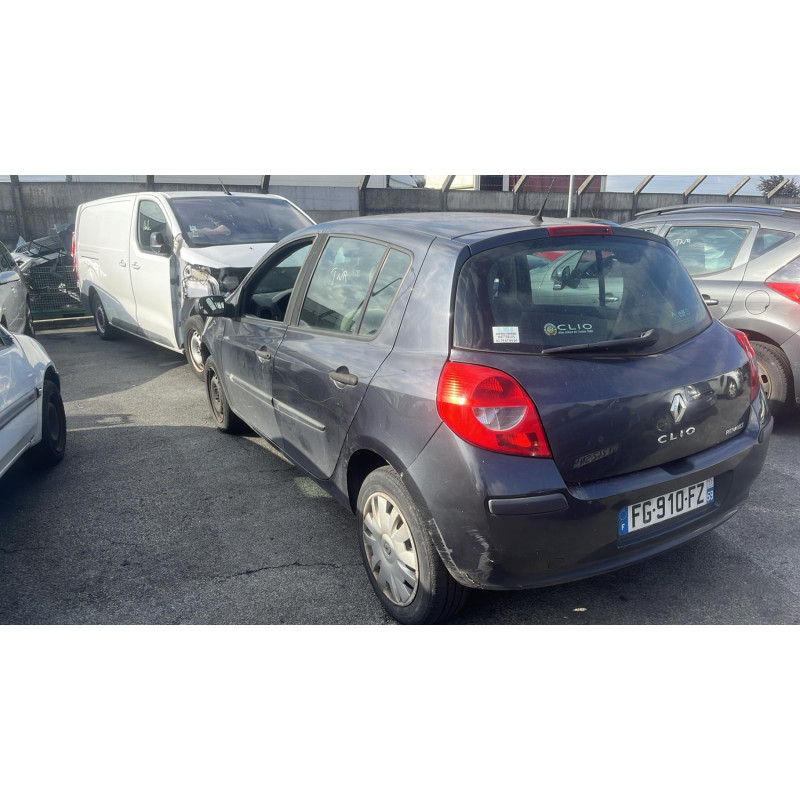 Boitier UCH RENAULT CLIO 3 Photo n°7