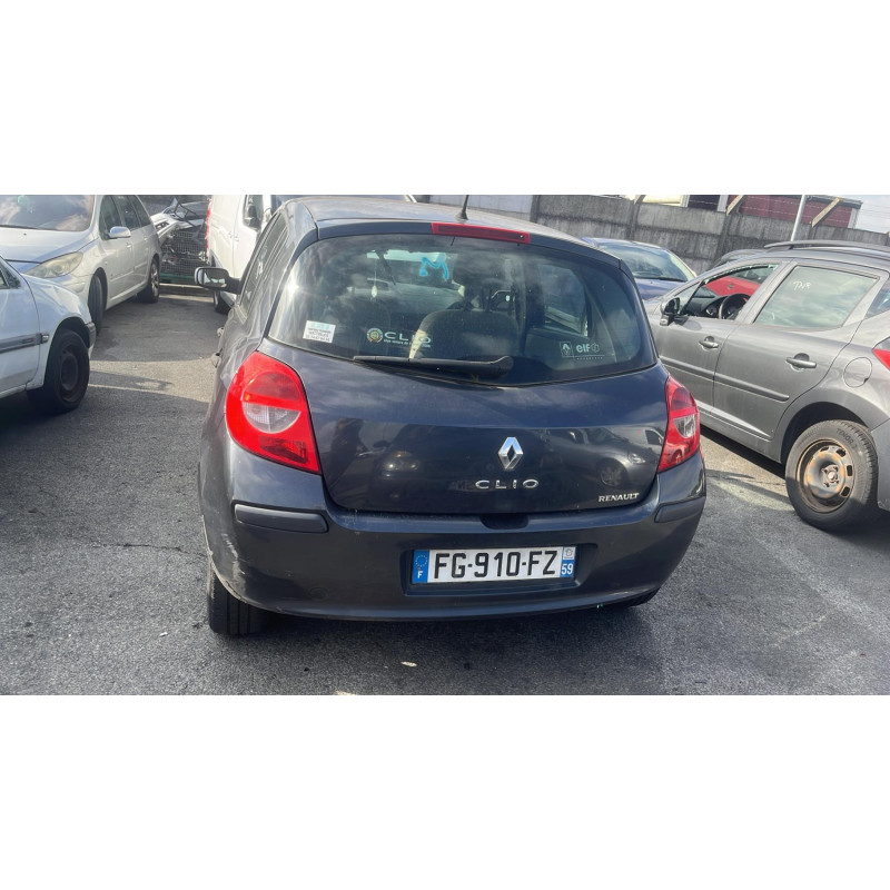 Boitier UCH RENAULT CLIO 3 Photo n°12