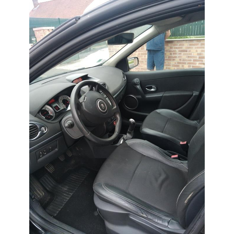 Boitier UCH RENAULT CLIO 3 Photo n°12
