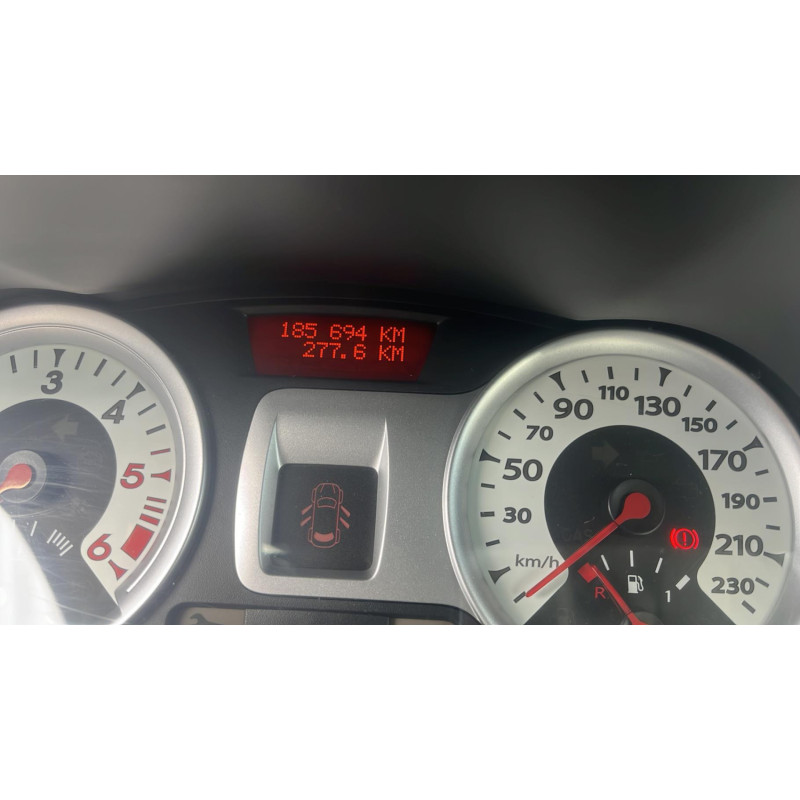 Boitier UCH RENAULT CLIO 3 Photo n°14