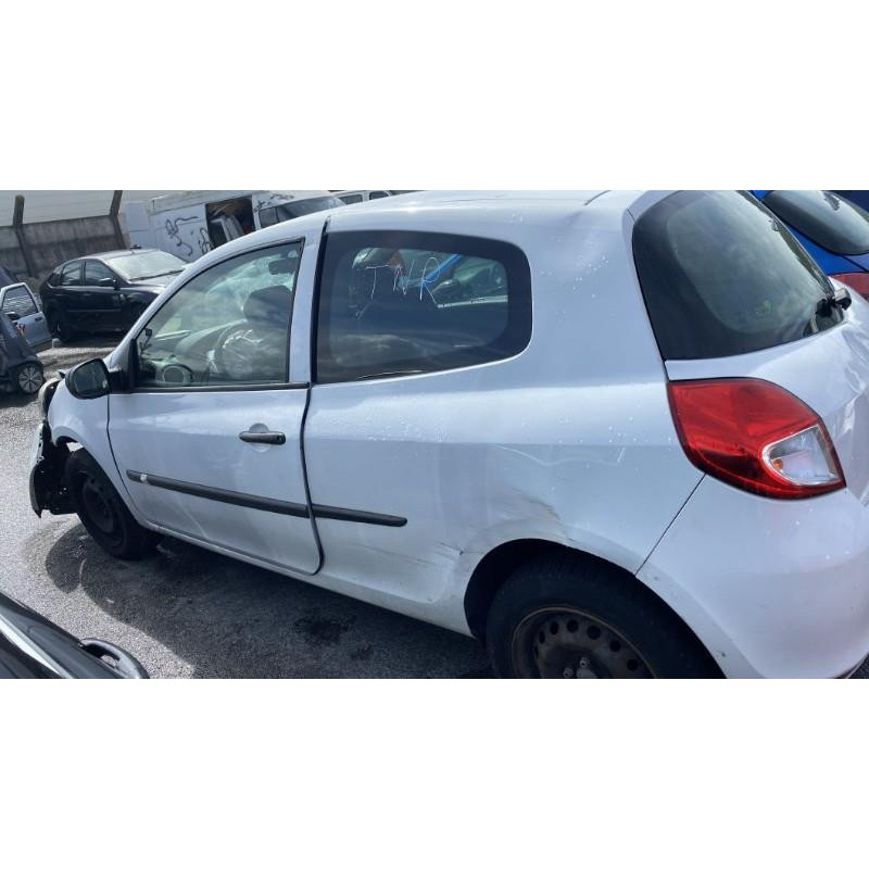 Boitier UCH RENAULT CLIO 3 Photo n°17