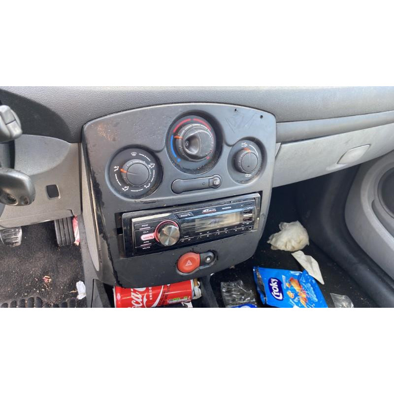 Boitier UCH RENAULT CLIO 3 Photo n°20