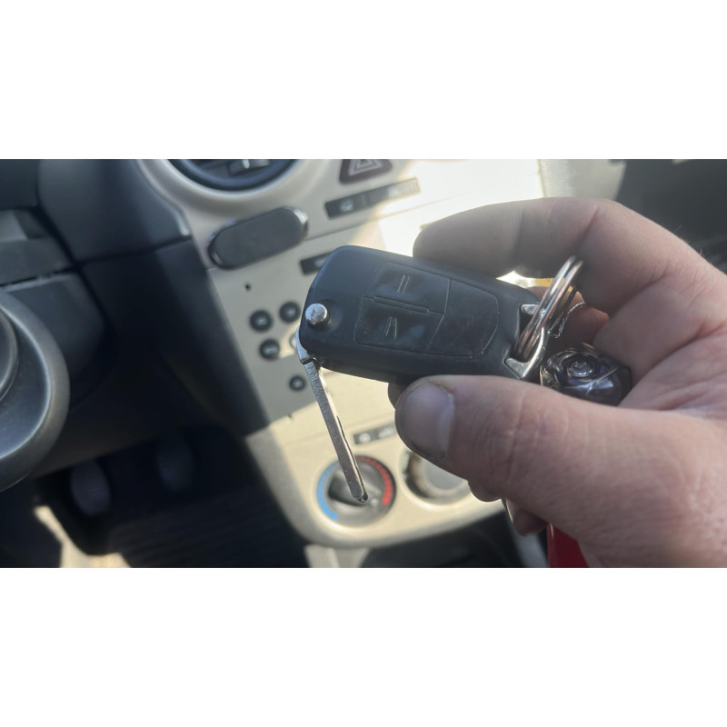 Boitier UCH OPEL CORSA D Photo n°7