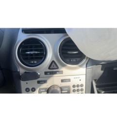 Boitier UCH OPEL CORSA D