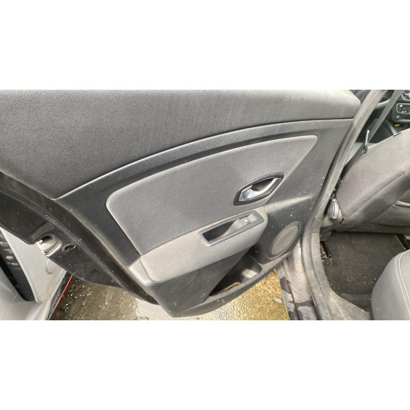 Boitier UCH RENAULT MEGANE 3 Photo n°12