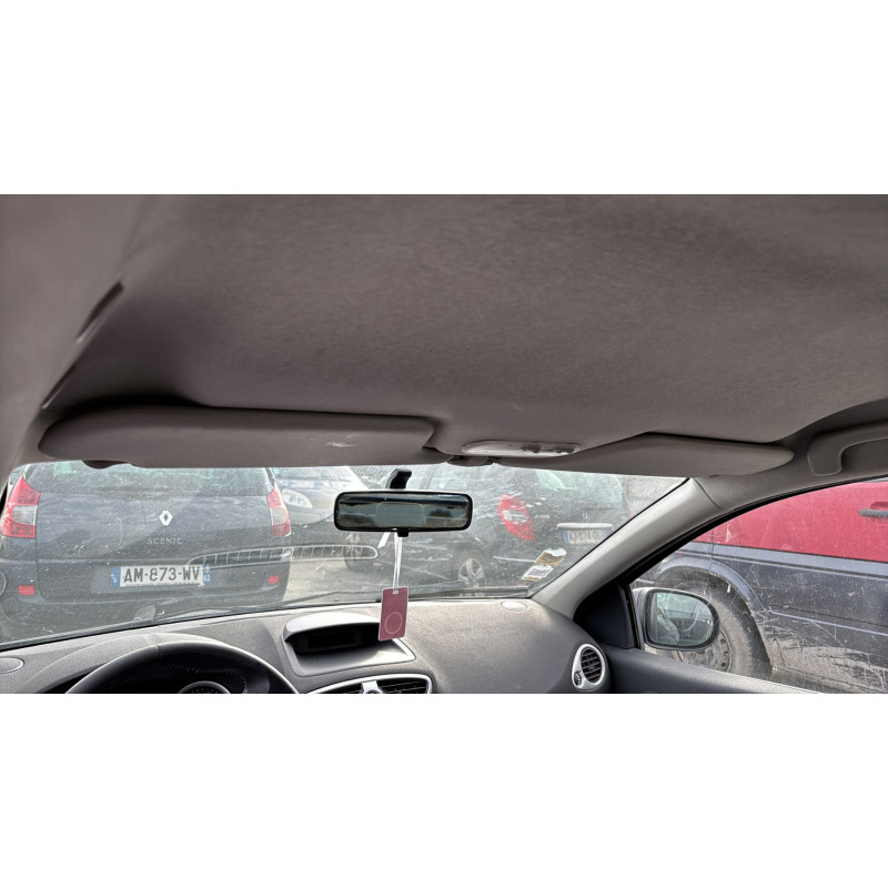 Boitier UCH RENAULT CLIO 3 Photo n°15