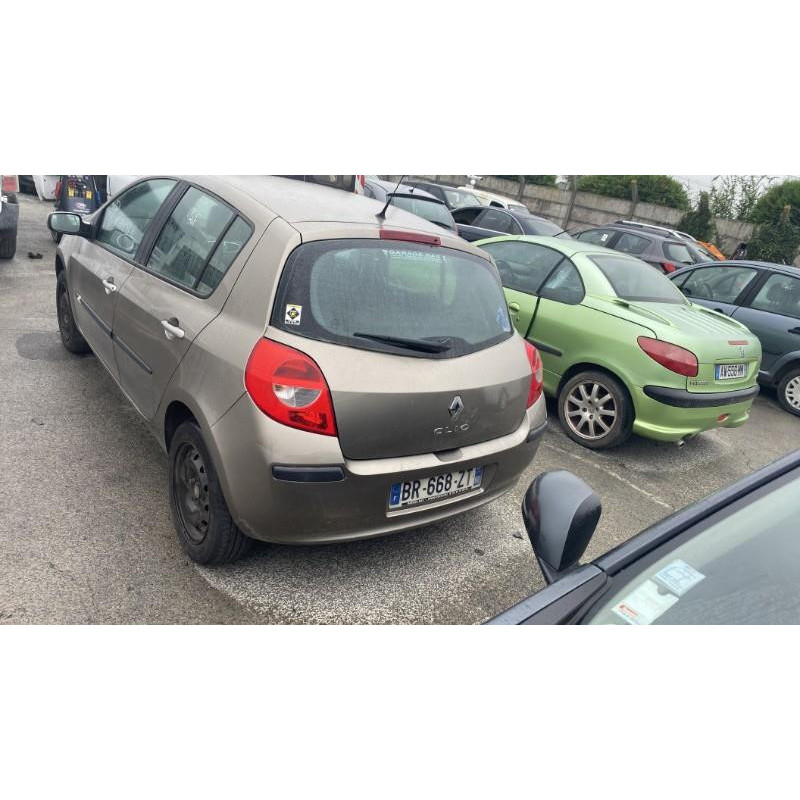 Boitier UCH RENAULT CLIO 3 Photo n°4