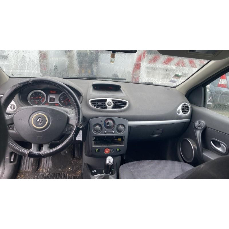 Boitier UCH RENAULT CLIO 3 Photo n°6
