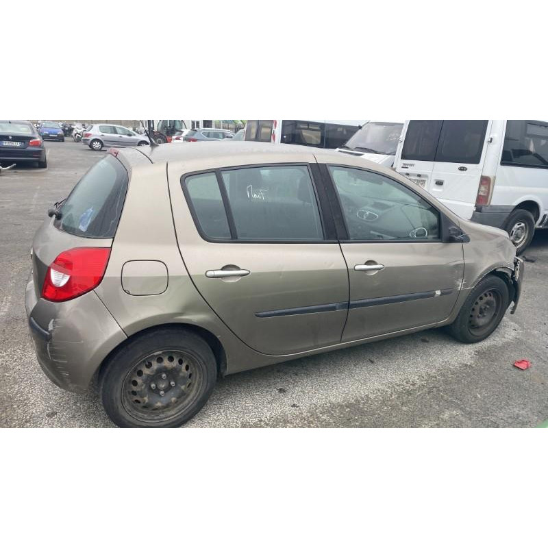 Boitier UCH RENAULT CLIO 3 Photo n°8