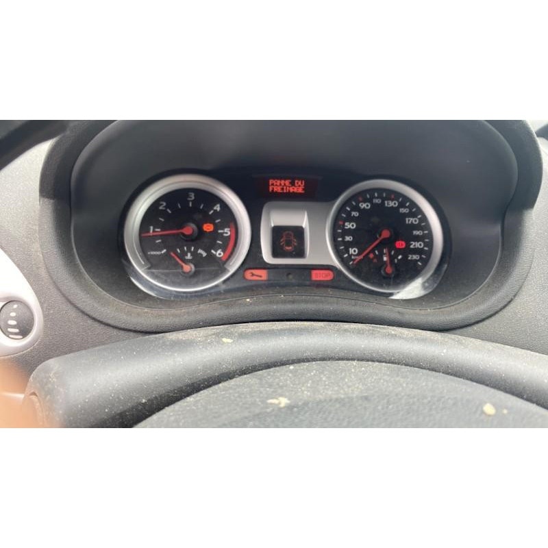 Boitier UCH RENAULT CLIO 3 Photo n°18