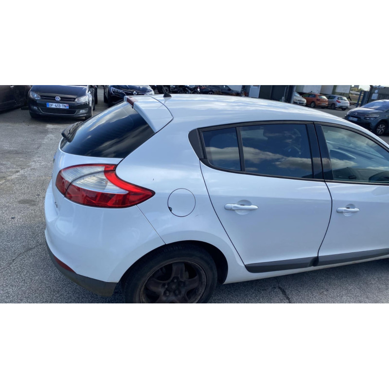 Boitier UCH RENAULT MEGANE 3 Photo n°6