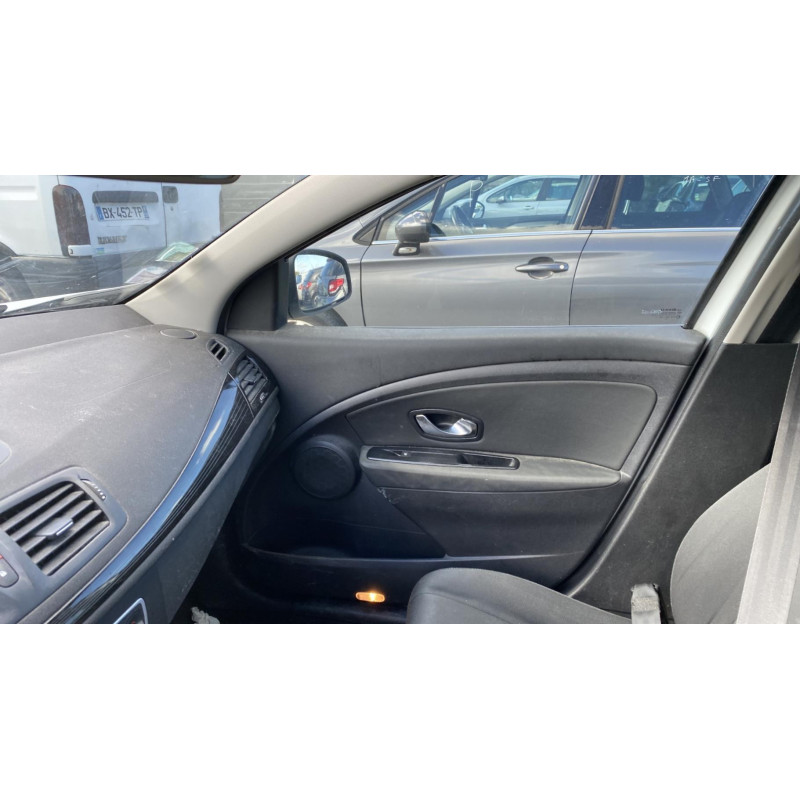 Boitier UCH RENAULT MEGANE 3 Photo n°15