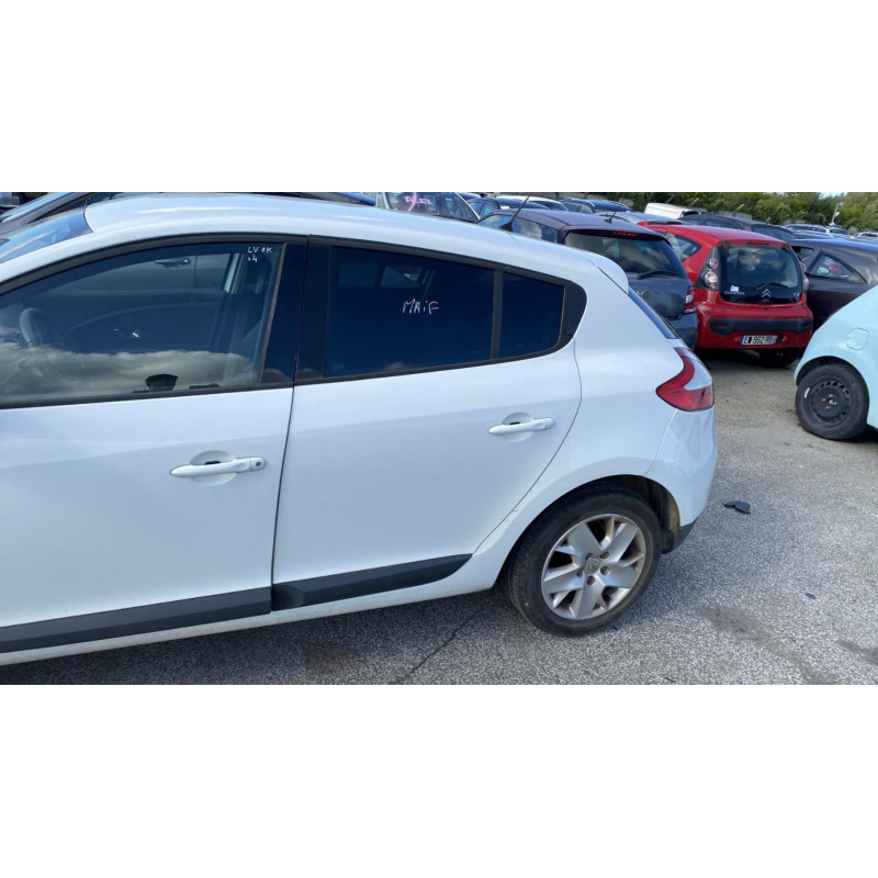 Boitier UCH RENAULT MEGANE 3 Photo n°19