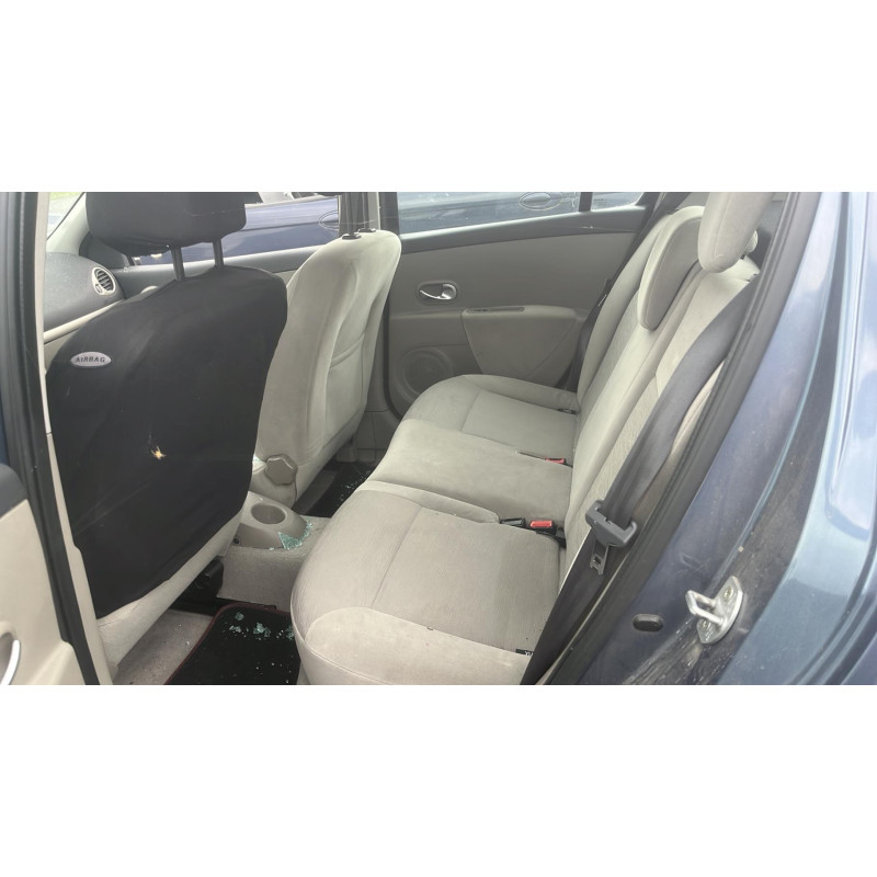Boitier UCH RENAULT CLIO 3 Photo n°4