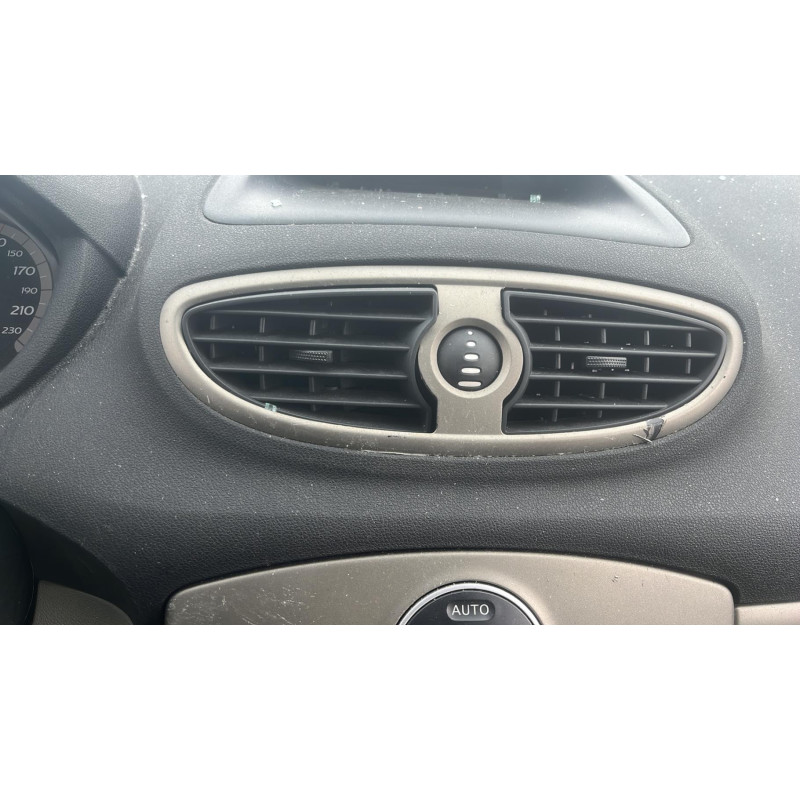 Boitier UCH RENAULT CLIO 3 Photo n°17