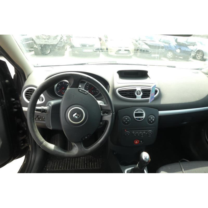 Boitier UCH RENAULT CLIO 3 Photo n°5