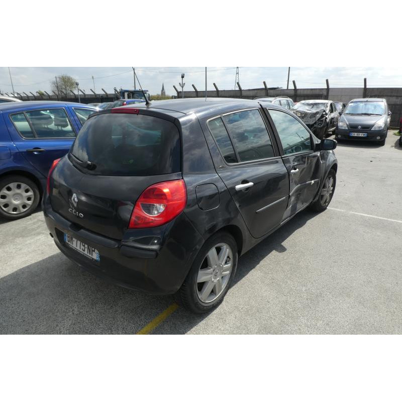 Boitier UCH RENAULT CLIO 3 Photo n°14