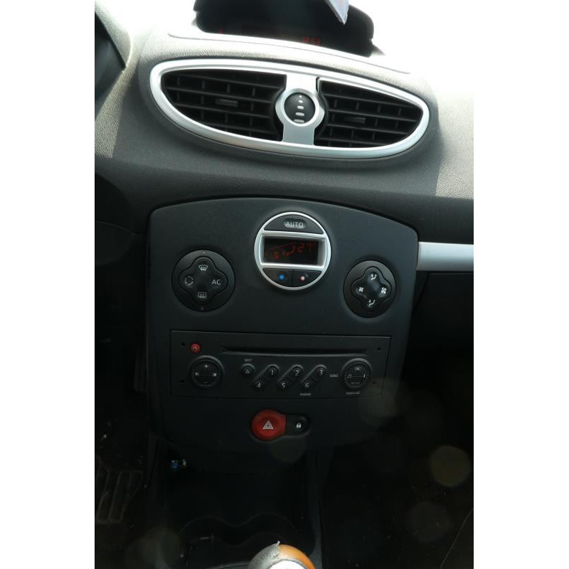 Boitier UCH RENAULT CLIO 3 Photo n°15