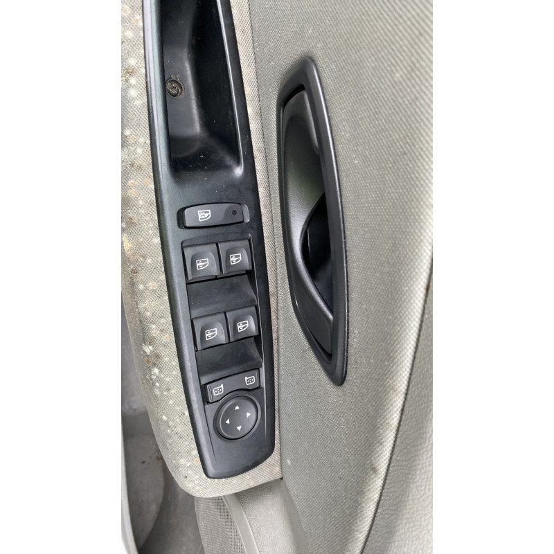 Boitier UCH RENAULT MEGANE 3 Photo n°12