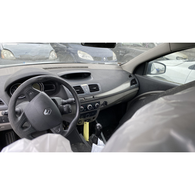 Boitier UCH RENAULT MEGANE 3 Photo n°16