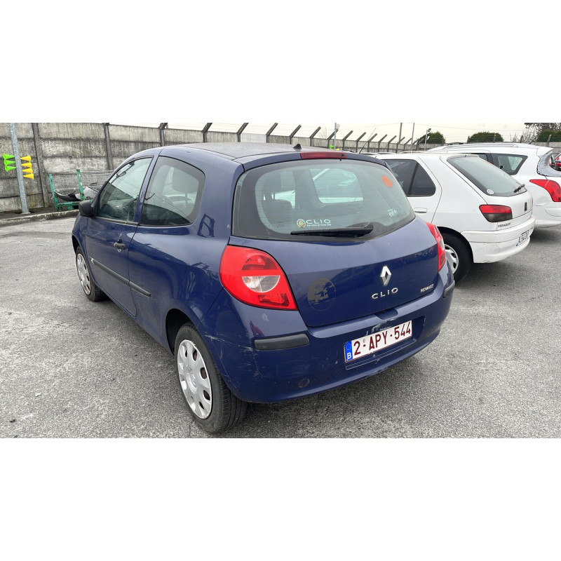 Boitier UCH RENAULT CLIO 3 Photo n°6
