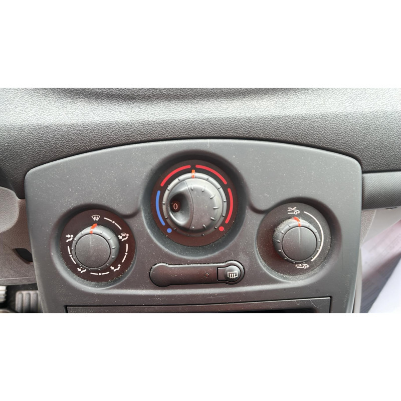 Boitier UCH RENAULT CLIO 3 Photo n°8