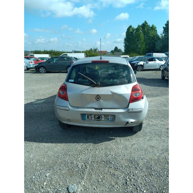 Boitier UCH RENAULT CLIO 3 Photo n°8
