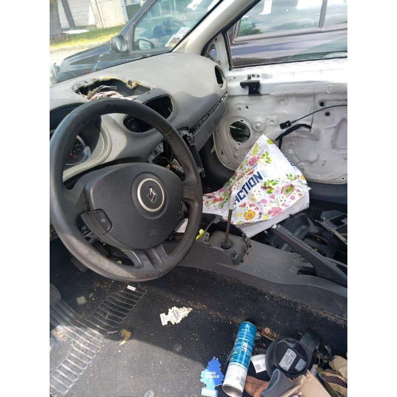 Boitier UCH RENAULT CLIO 3 Photo n°5
