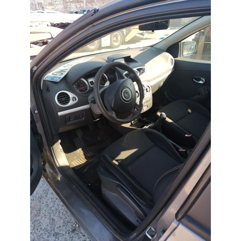 Boitier UCH RENAULT CLIO 3 Photo n°5