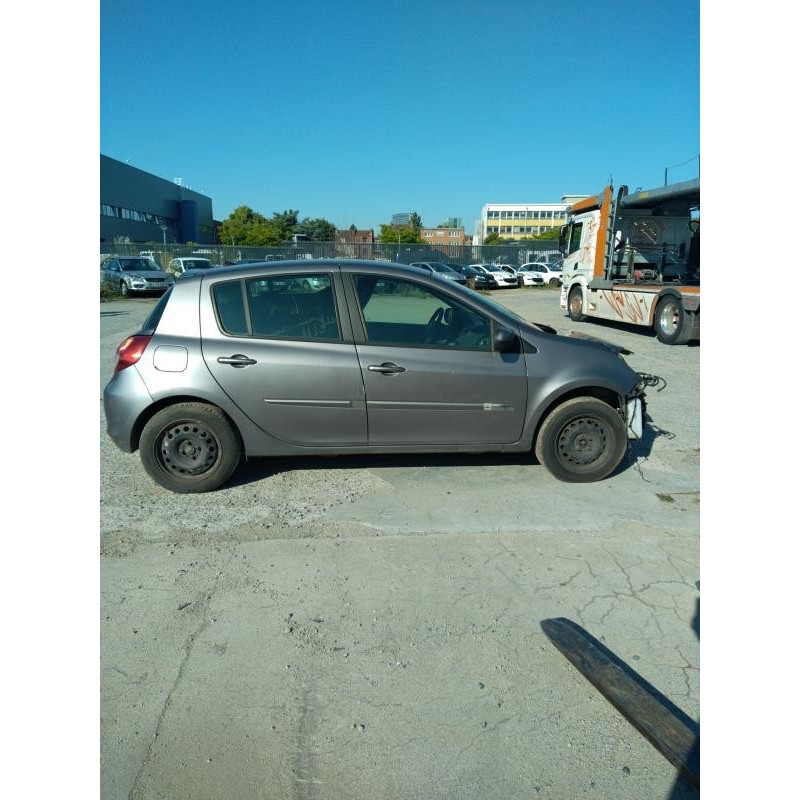 Boitier UCH RENAULT CLIO 3 Photo n°10