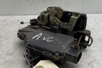 Serrure avant gauche VOLKSWAGEN GOLF 4