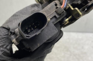 Serrure avant gauche VOLKSWAGEN GOLF 4