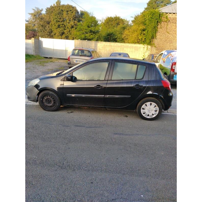 Boitier UCH RENAULT CLIO 3 Photo n°16