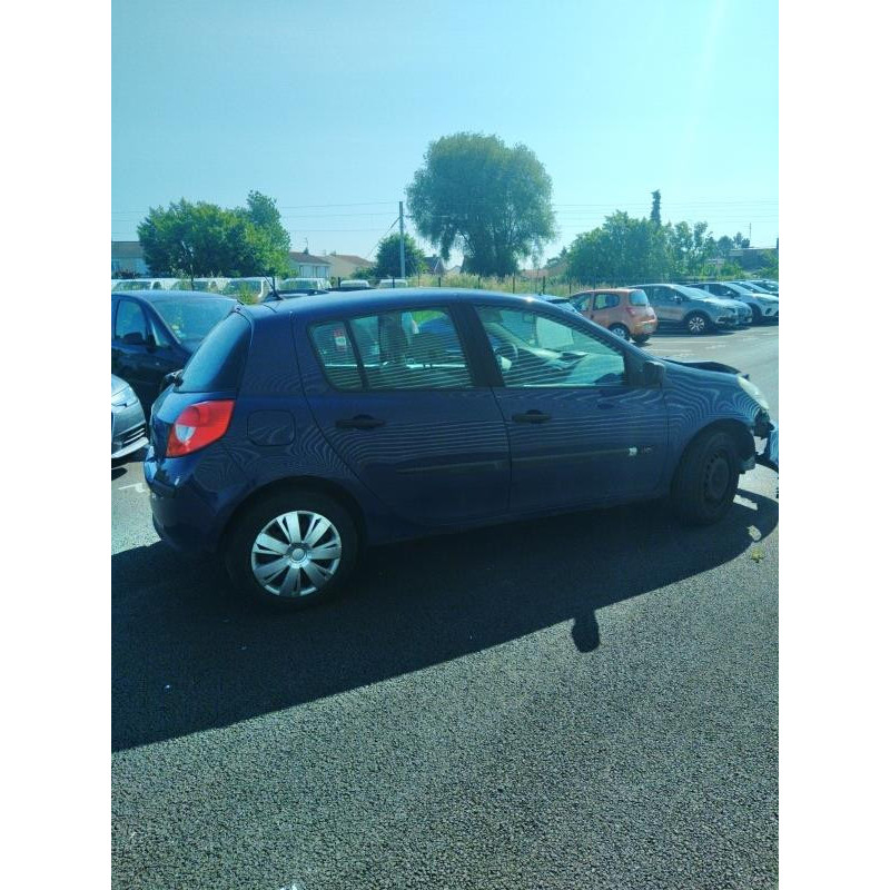Boitier UCH RENAULT CLIO 3 Photo n°13
