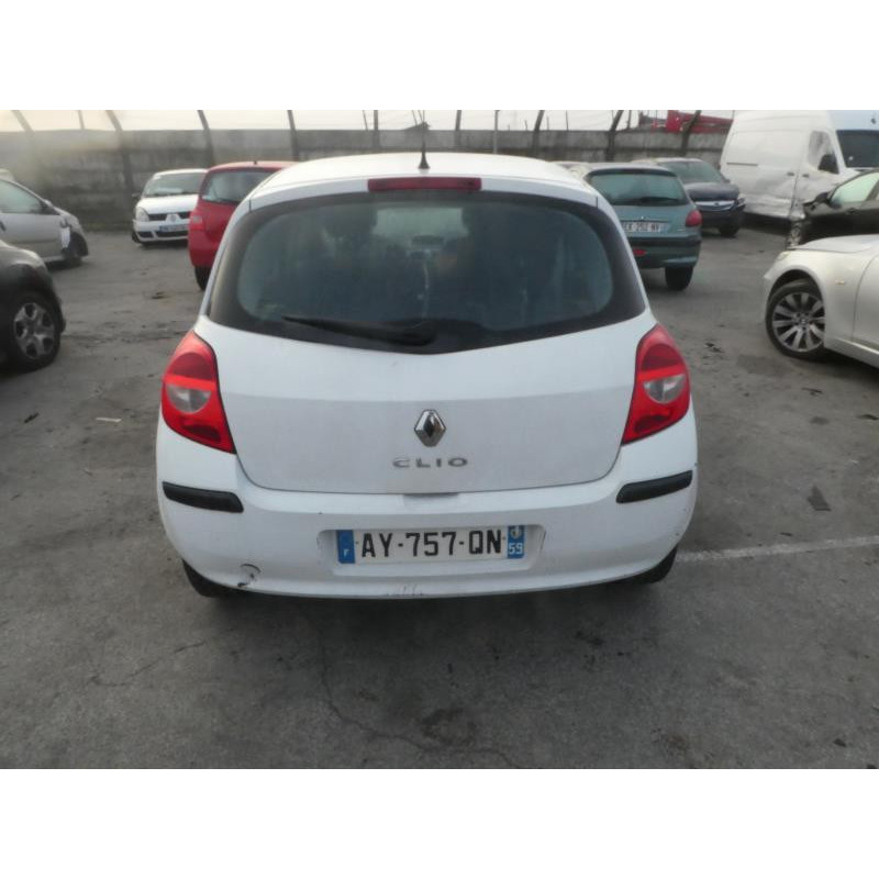 Boitier UCH RENAULT CLIO 3 Photo n°7