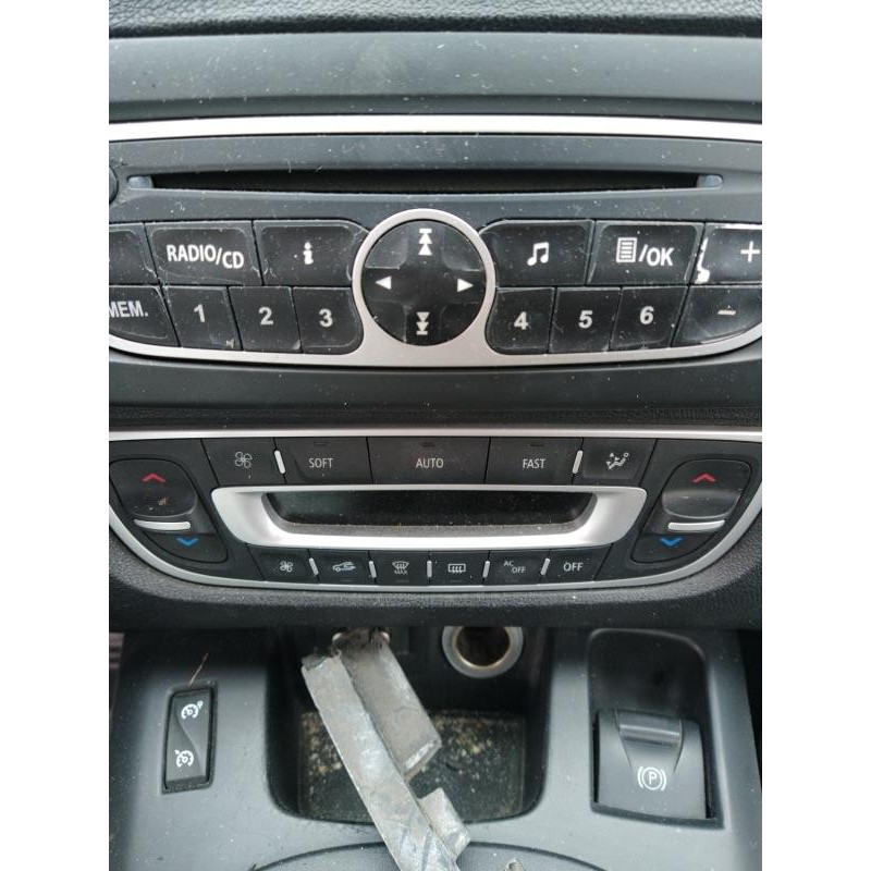 Boitier UCH RENAULT SCENIC 3 Photo n°5
