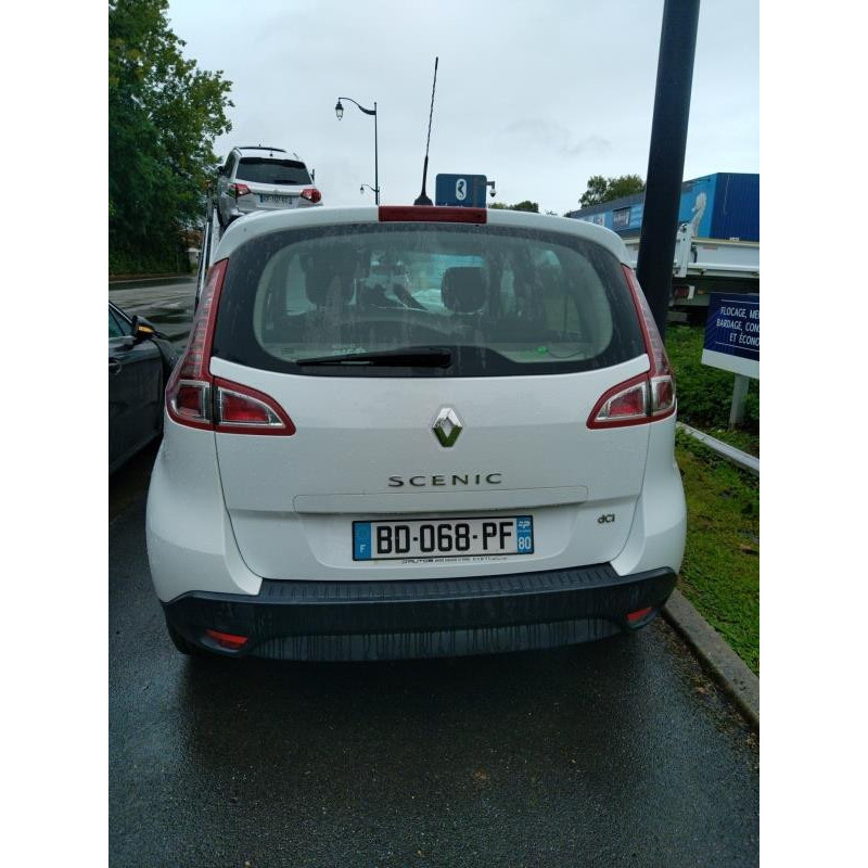Boitier UCH RENAULT SCENIC 3 Photo n°10