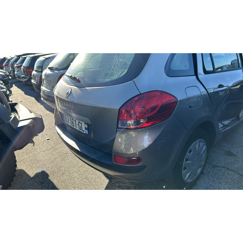 Boitier UCH RENAULT CLIO 3 Photo n°5