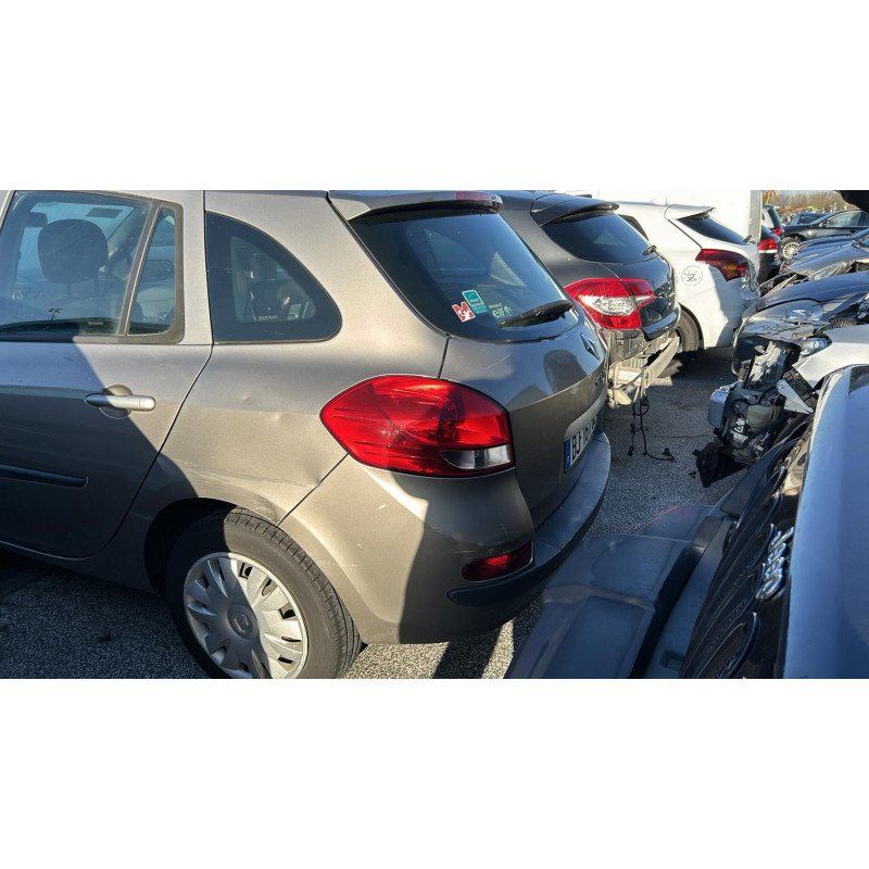 Boitier UCH RENAULT CLIO 3 Photo n°6