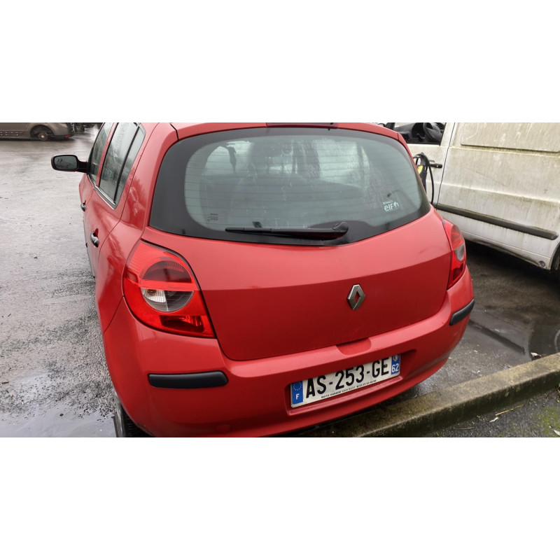 Boitier UCH RENAULT CLIO 3 Photo n°7