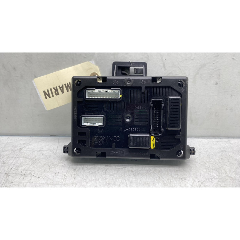 Boitier UCH RENAULT MODUS Photo n°2