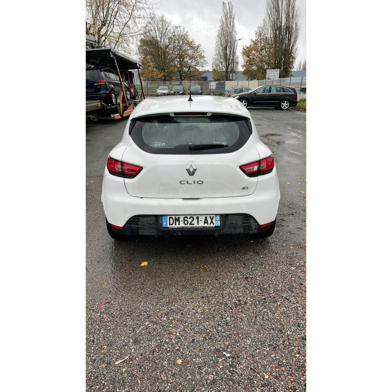 Boitier UCH RENAULT CLIO 4 Photo n°4