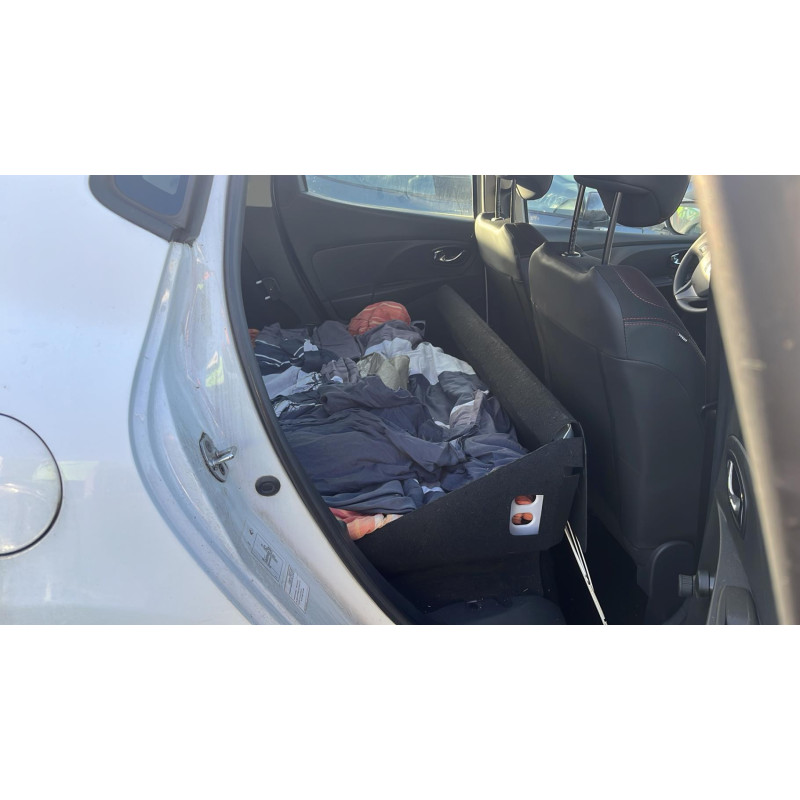 Boitier UCH RENAULT CLIO 4 Photo n°10