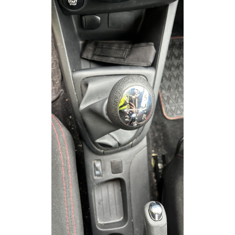 Boitier UCH RENAULT CLIO 4 Photo n°20