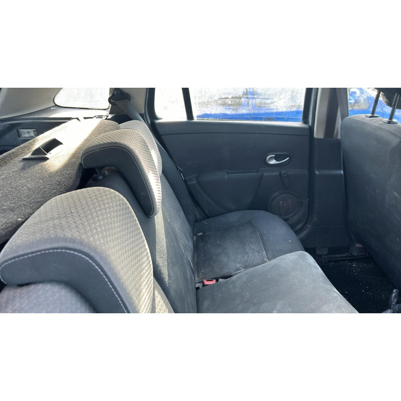 Boitier UCH RENAULT CLIO 3 Photo n°9