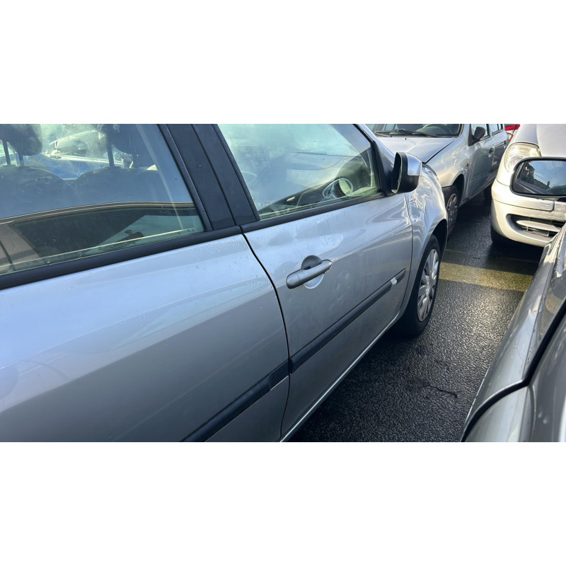 Boitier UCH RENAULT CLIO 3 Photo n°11