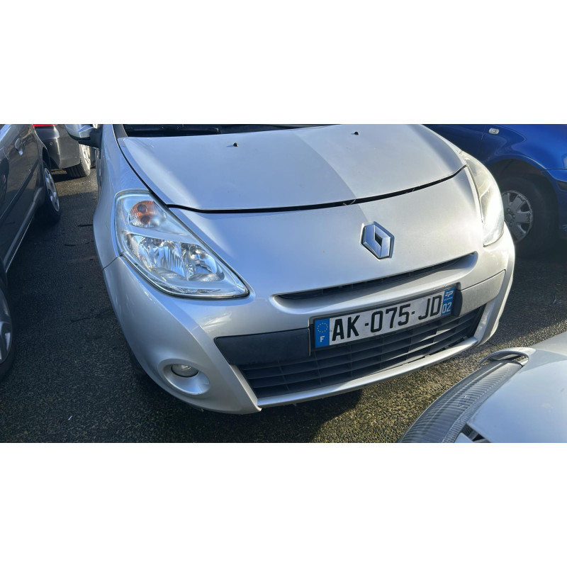 Boitier UCH RENAULT CLIO 3 Photo n°16